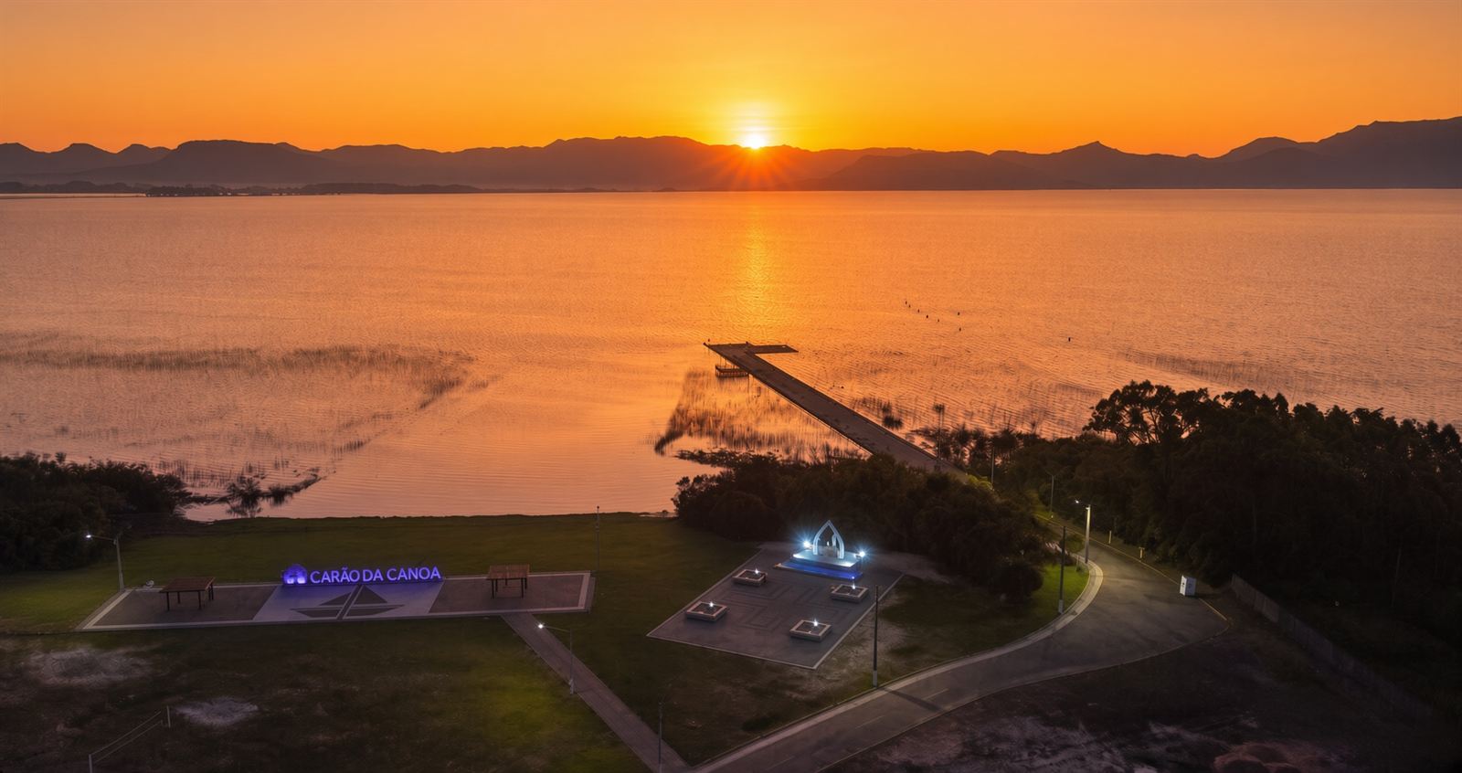 Pôr do sol na lagoa — Capão da Canoa
